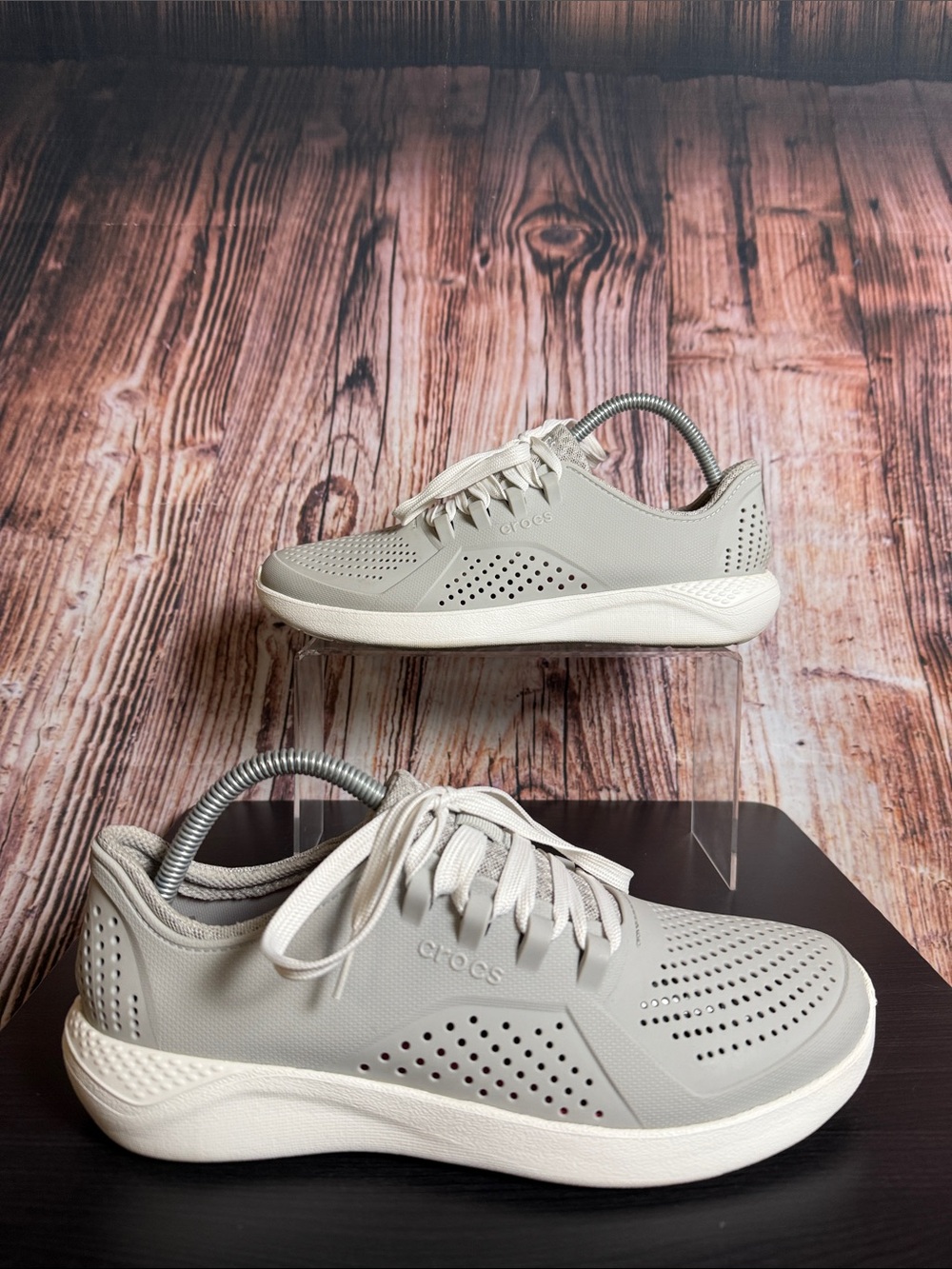 Crocs LiteRide Sneakers Womens Sz 10
